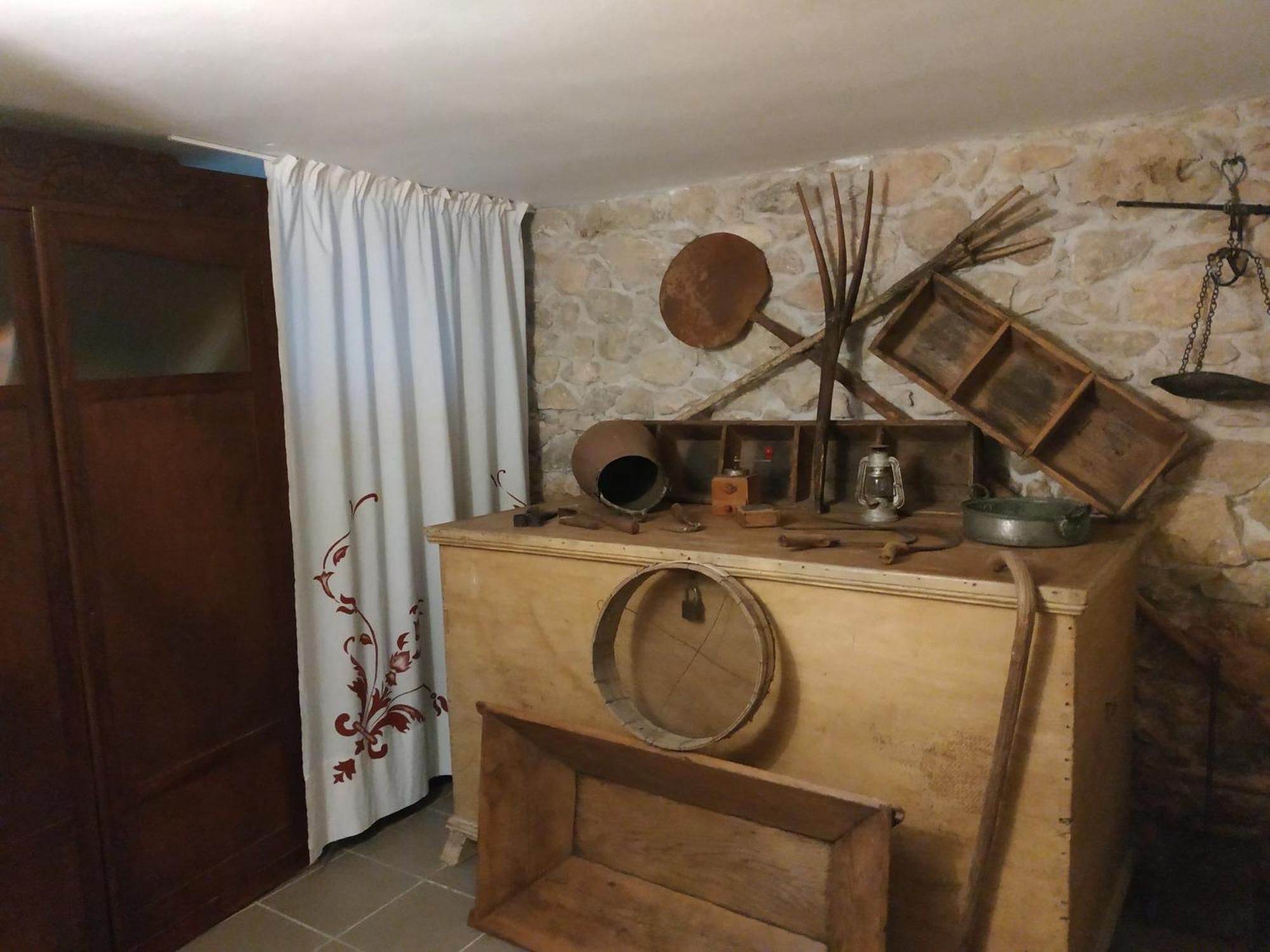 Spitaki Spata Airport Studio Екстер'єр фото